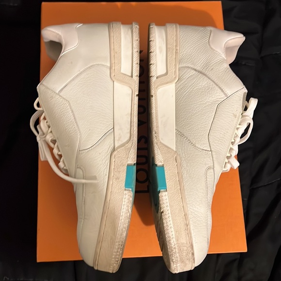 Authentic RARE Limited Edition LV TRAINER NUAGE WHITE - Picture 4 of 9